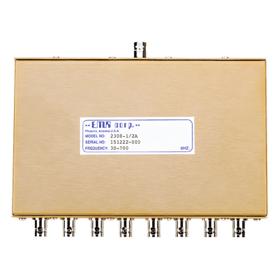Divisor de Potencia EMR de 8 Vías, 30-700 MHz, 0.5 Watt, Conectores BNC Hembra.