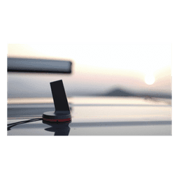 Kit Amplificador de señal celular 4G LTE, 3G y VOZ. Especial para vehículos donde el conductor o copiloto requiere la mayor concentración de señal. Soporta un usuario y múltiples operadores.