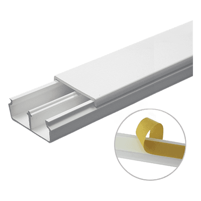 Canaleta en color blanco de PVC auto extinguible, con divisón 35 x 17, tramo de 6 pies, con cinta adhesiva (5301-21252)