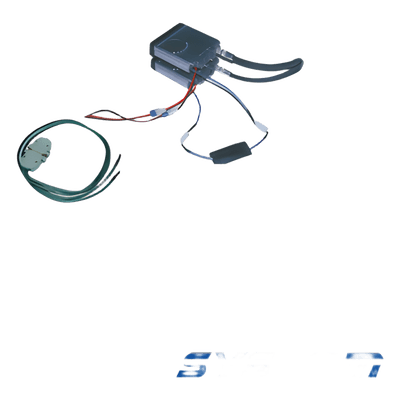 Interface para Radios ICF320 / 420, Incluye 2 SOPC617 y Bracket Doble para Montar los Radios.