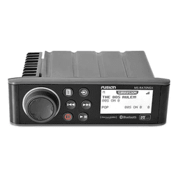 Sistema de Audio Marino MS-RA70 / Pantalla LCD Monocroma 2.6" / Tecnología Multi-Zone™️ 2 Zonas / Potencia Pico 200 W / Bluetooth® y ANT® / Compatible con SiriusXM y DAB+ / IPX7 / USB para Actualizaciones