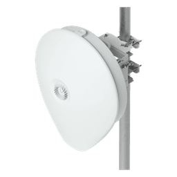 Radio Backhaul 60 GHz / 5.4 Gbps / Radio Redundante 5 GHz / SFP+ 10G / GPS / Bluetooth / Alcance 15 km (49.2 ft) / IP66