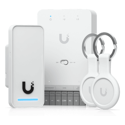Kit de Control de Acceso / 3,000 Usuarios NFC / PoE++ 45W / 3 Puertos GbE / IP55 / -30°C a 45°C