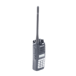 Radio portátil VHF 136-174 MHz, Digital NXDN-Analógico, DTMF, IP67, 5 Watts, 260 Canales, Roaming, Encriptación, GPS*, Inc. antena, batería, cargador y clip