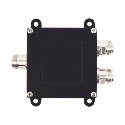 Separador TAP -7 dB con rango de frecuencia de 700 a 2500 MHz. Ideal para separar las antenas a diferentes longitudes de cable coaxial. 50 Ohm. Conectores N Hembra. 