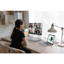 Sistema de Videoconferencia Todo en Uno DeskVision A24 de Yealink con cámara 4K y pantalla táctil de 24”